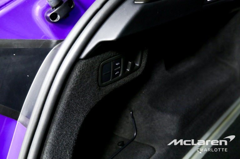 Used-2021-Lamborghini-Urus