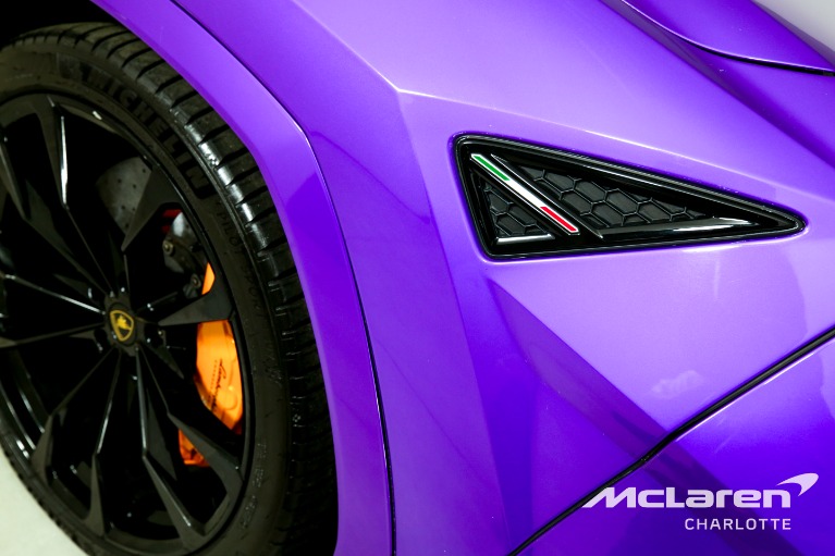 Used-2021-Lamborghini-Urus