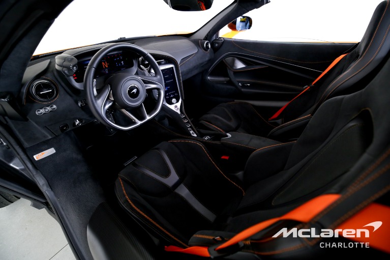 Used-2024-McLaren-750S-Spider