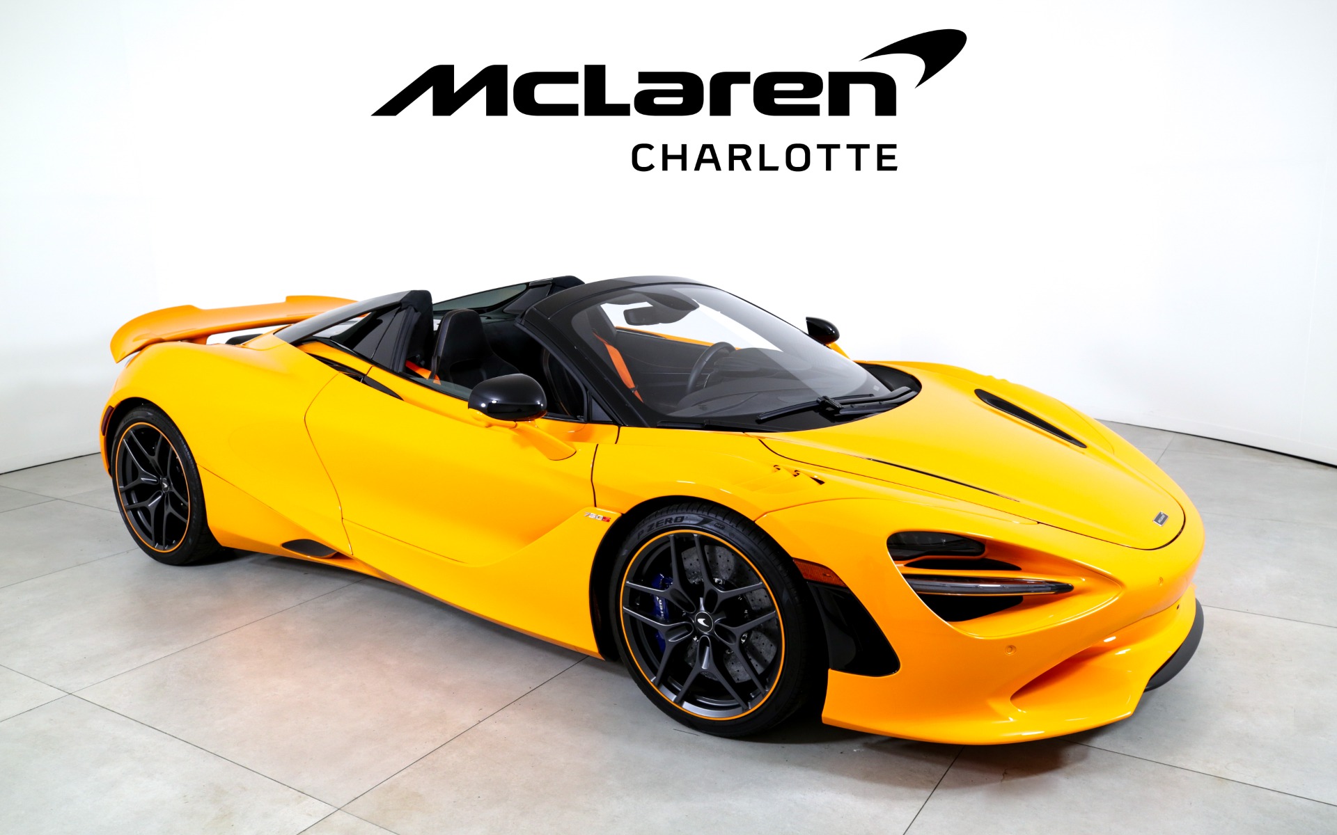 2024 Mclaren 750S Spider photo 2