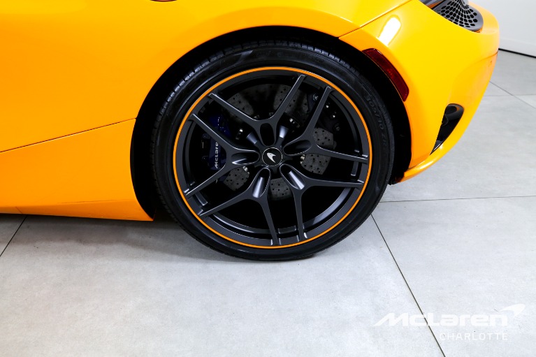 Used-2024-McLaren-750S-Spider
