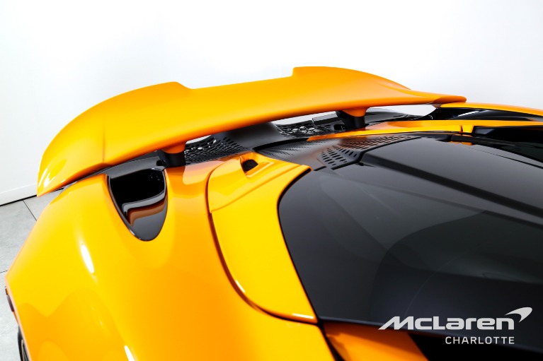 Used-2024-McLaren-750S-Spider