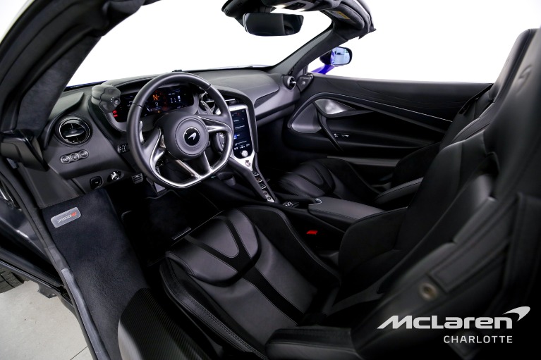 Used-2024-McLaren-750S-Spider