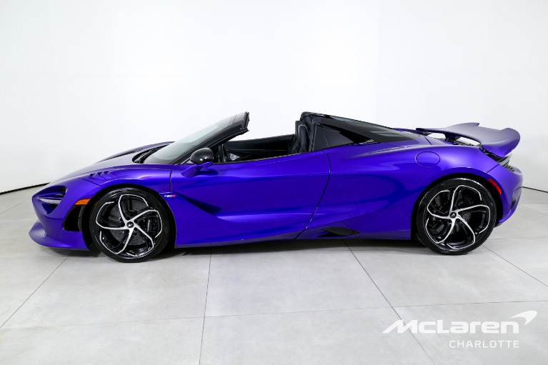 Used-2024-McLaren-750S-Spider