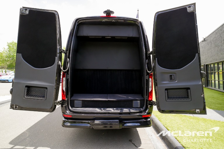 New-2025-Mercedes-Benz-Sprinter-3500XD