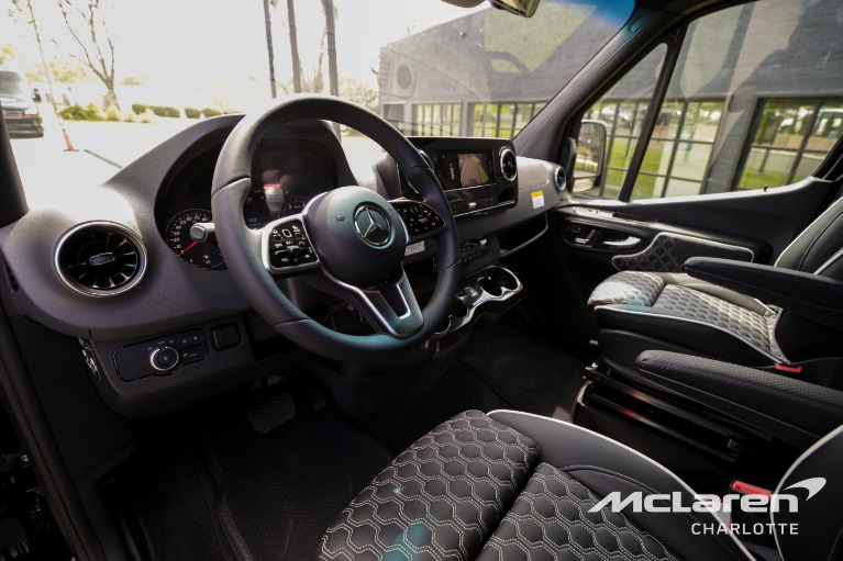 New-2025-Mercedes-Benz-Sprinter-3500XD