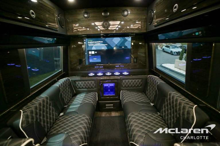 New-2024-Mercedes-Benz-Sprinter-3500XD