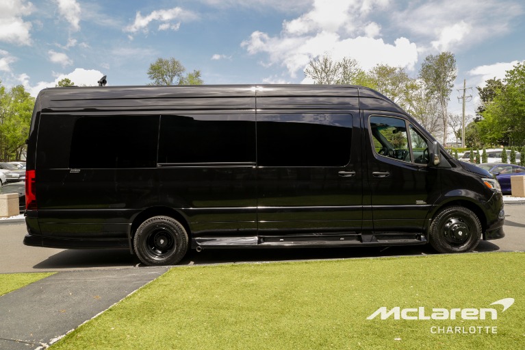 New-2025-Mercedes-Benz-Sprinter-3500XD