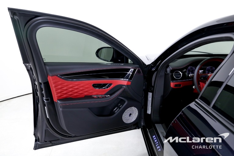 Used-2023-Bentley-Flying-Spur-S-V8