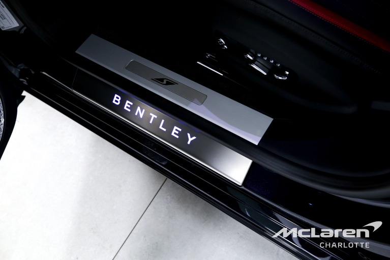 Used-2023-Bentley-Flying-Spur-S-V8