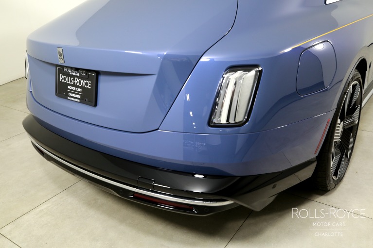 Used-2024-Rolls-Royce-Spectre