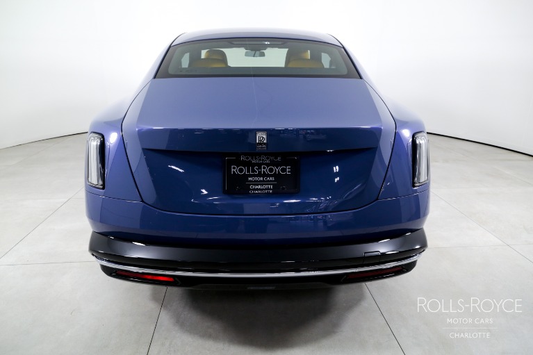 Used-2024-Rolls-Royce-Spectre