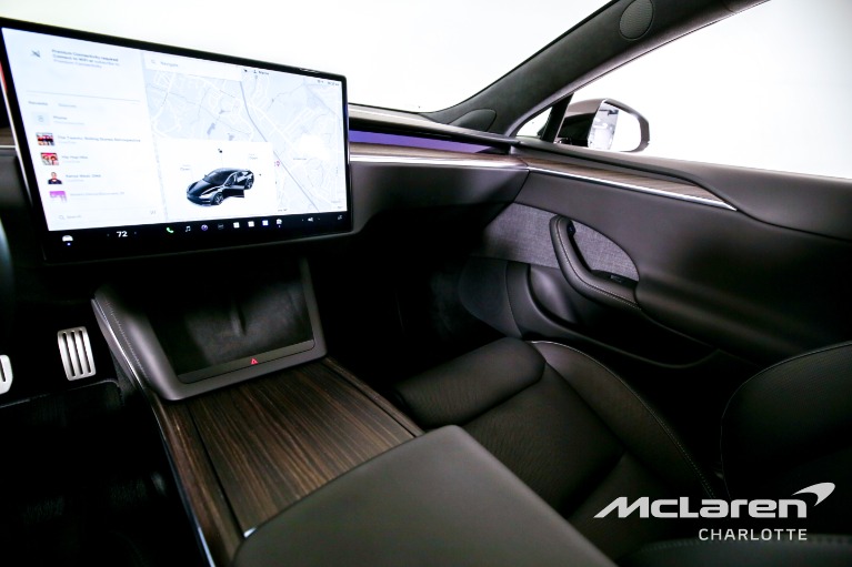 Used-2021-Tesla-Model-S-Plaid