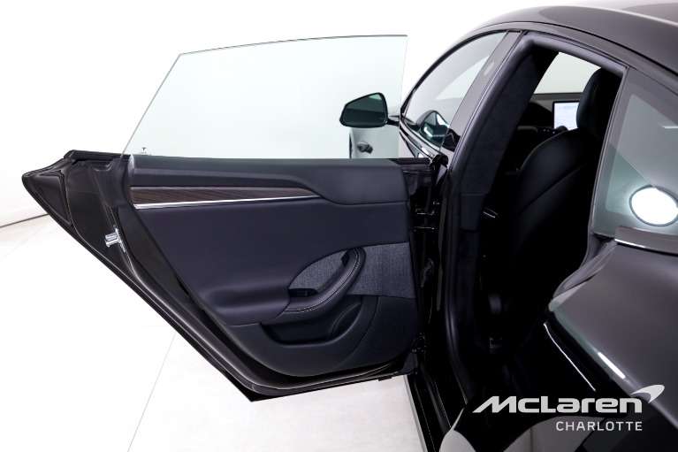 Used-2021-Tesla-Model-S-Plaid