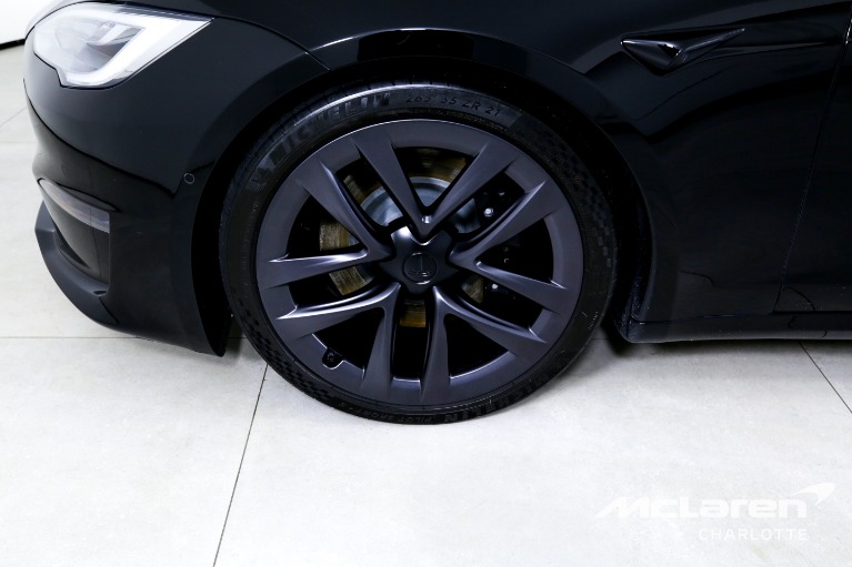 Used-2021-Tesla-Model-S-Plaid