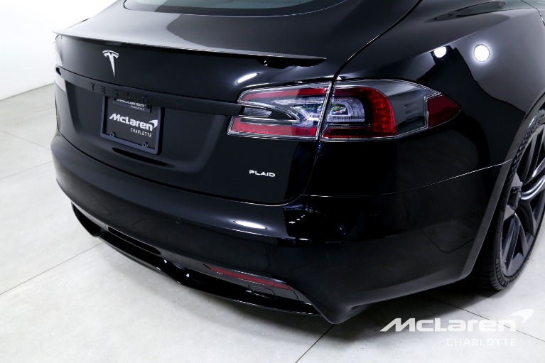 Used-2021-Tesla-Model-S-Plaid