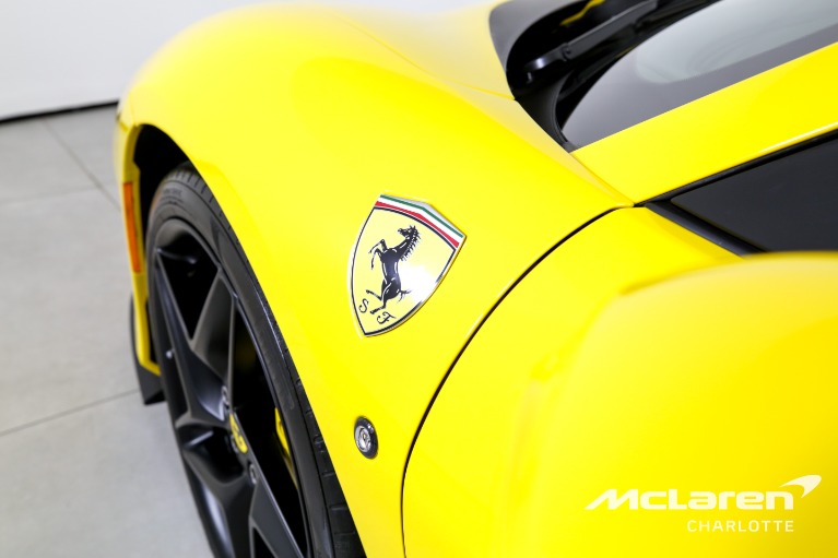 Used-2021-Ferrari-F8-Spider