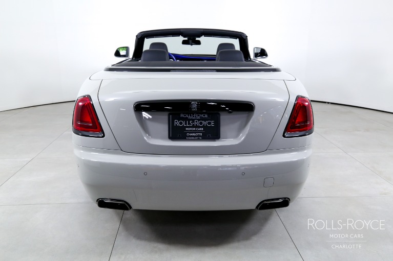 Used-2021-Rolls-Royce-Black-Badge-Dawn