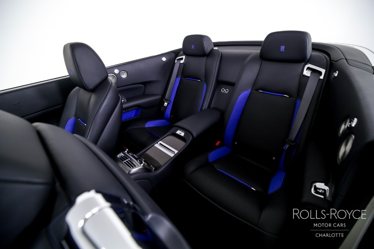 Used-2021-Rolls-Royce-Black-Badge-Dawn