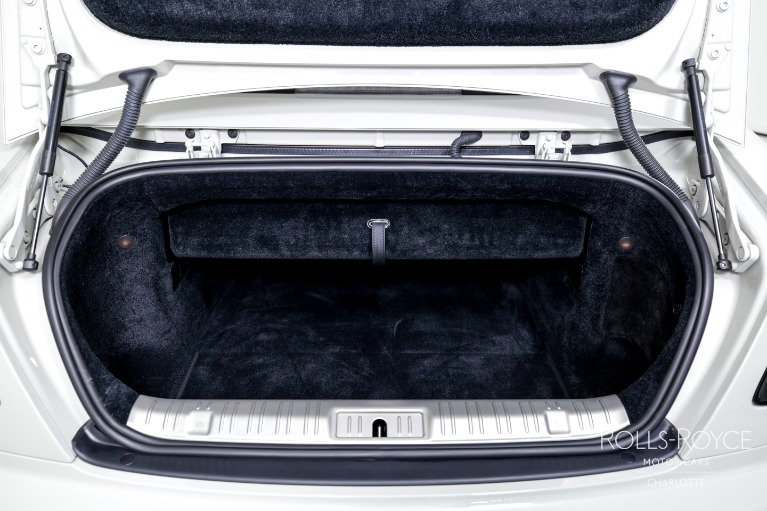 Used-2021-Rolls-Royce-Black-Badge-Dawn