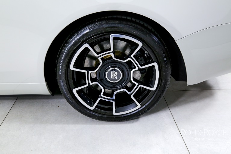 Used-2021-Rolls-Royce-Black-Badge-Dawn