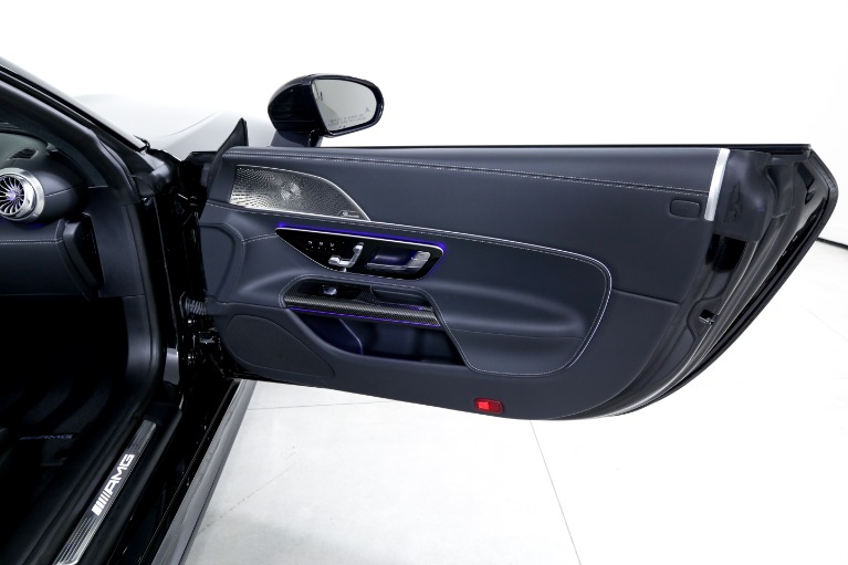 Used-2023-Mercedes-Benz-SL-Class-AMG-SL-63