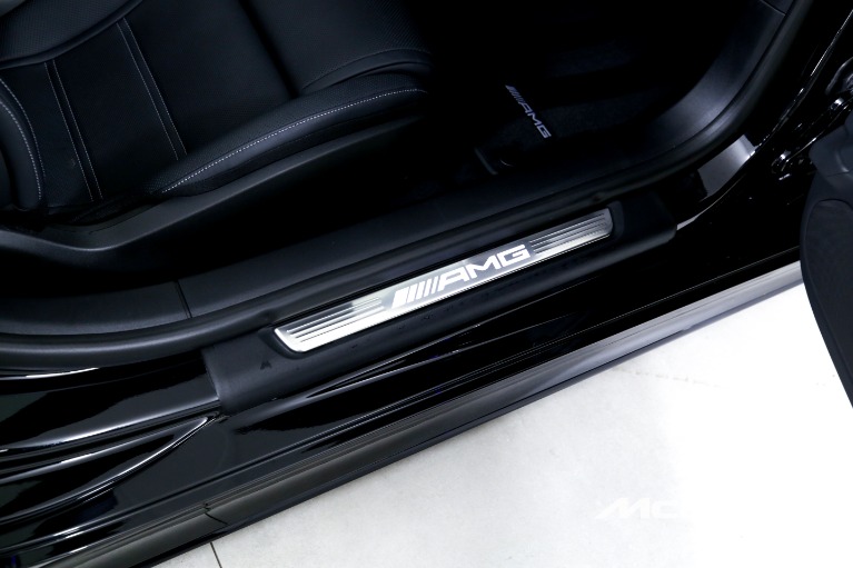 Used-2023-Mercedes-Benz-SL-Class-AMG-SL-63