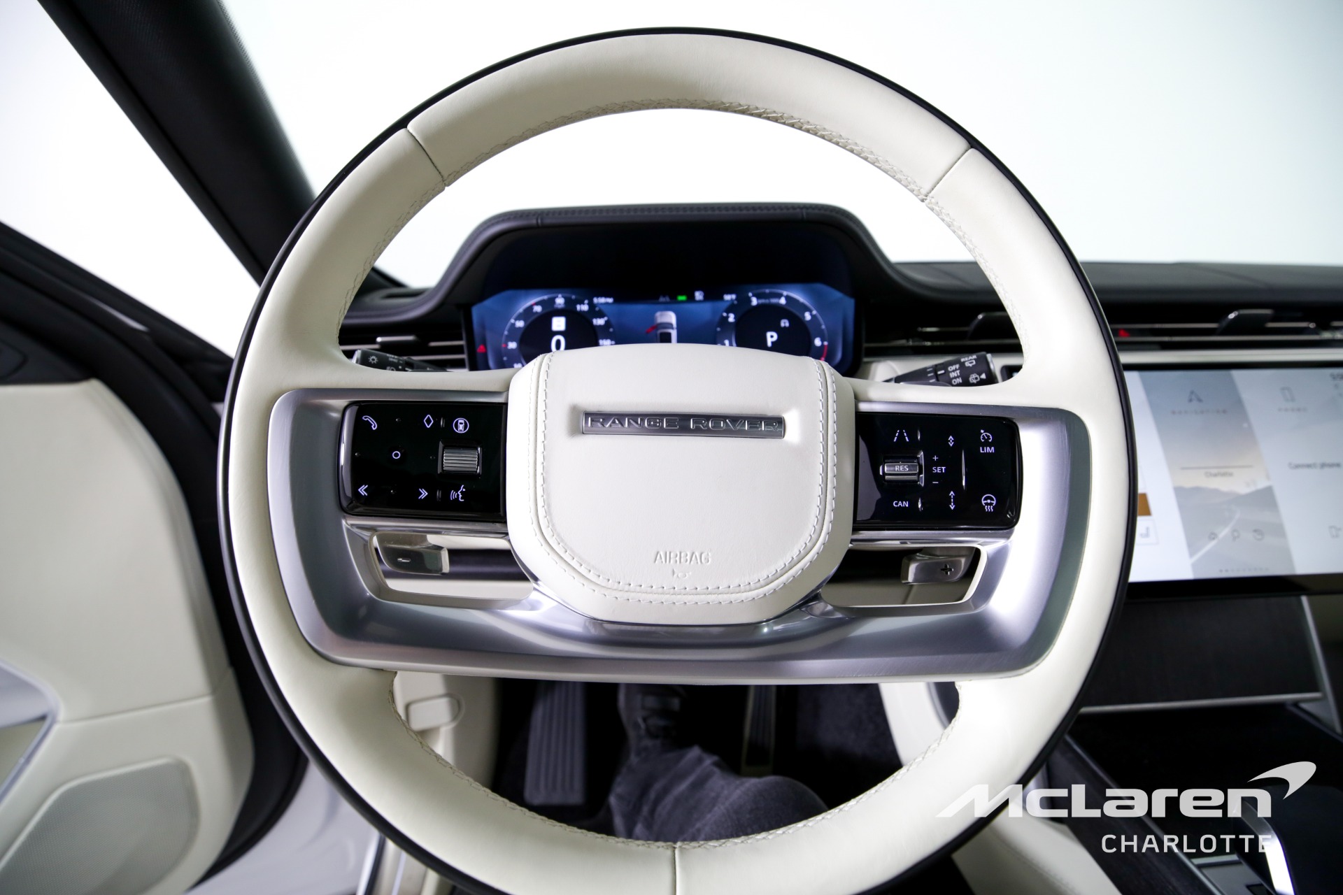 Used 2024 Land Rover Range Rover P400 SE LWB | Charlotte, NC