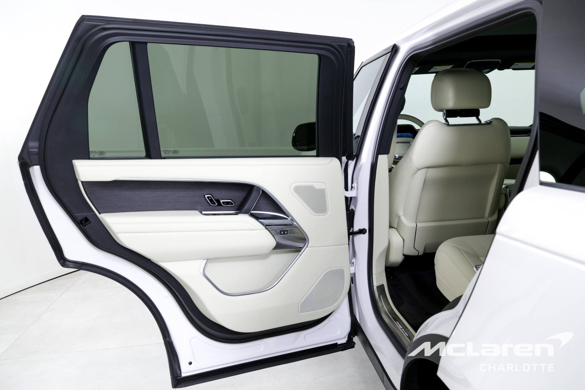 Used 2024 Land Rover Range Rover P400 SE LWB | Charlotte, NC