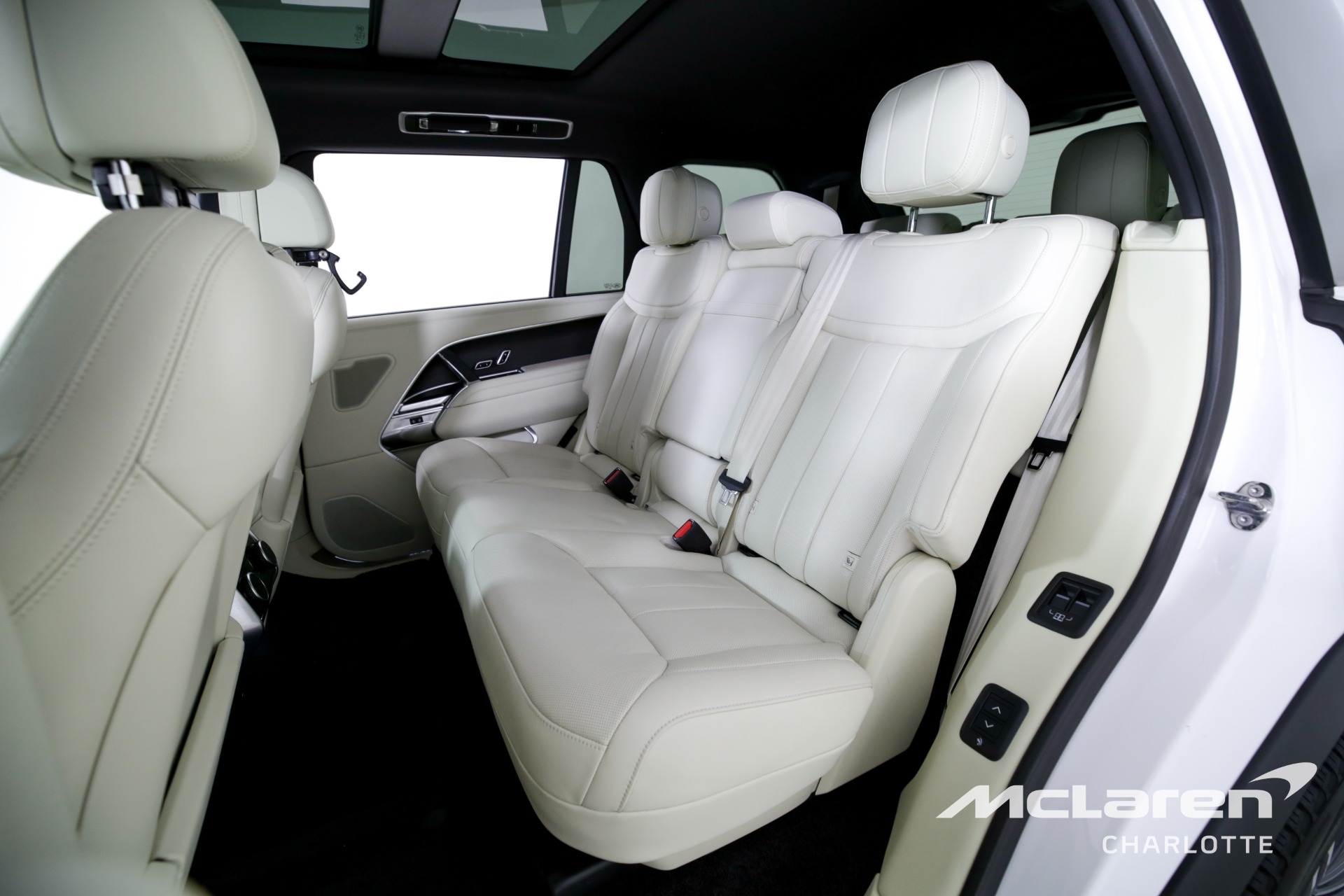 Used 2024 Land Rover Range Rover P400 SE LWB | Charlotte, NC