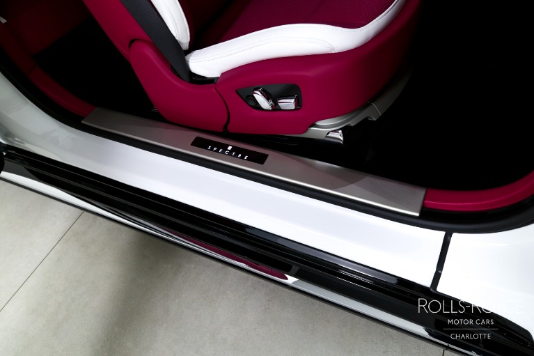 Used-2024-Rolls-Royce-Spectre