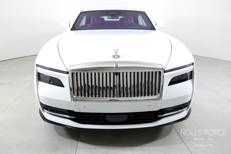 Used-2024-Rolls-Royce-Spectre