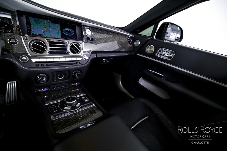 Used-2019-Rolls-Royce-Black-Badge-Dawn-Black-Badge