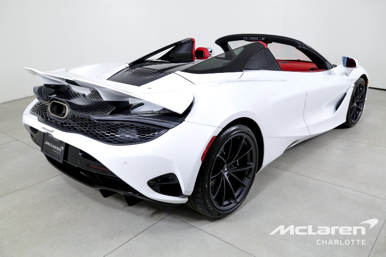 New-2025-McLaren-750S-Spider