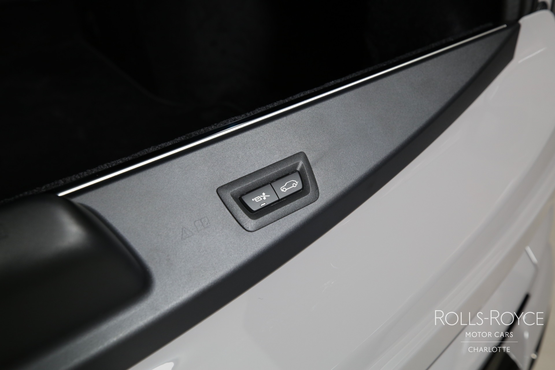 New 2025 Rolls-Royce Black Badge Cullinan | Charlotte, NC