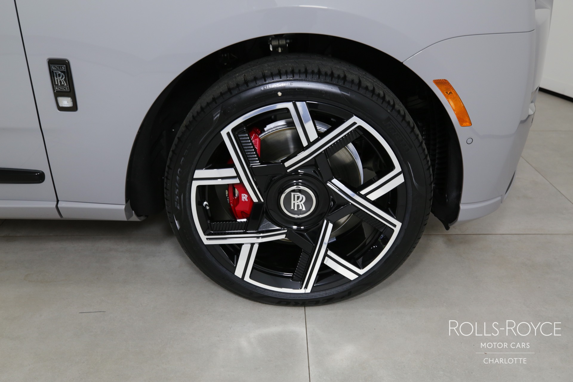 New 2025 Rolls-Royce Black Badge Cullinan | Charlotte, NC
