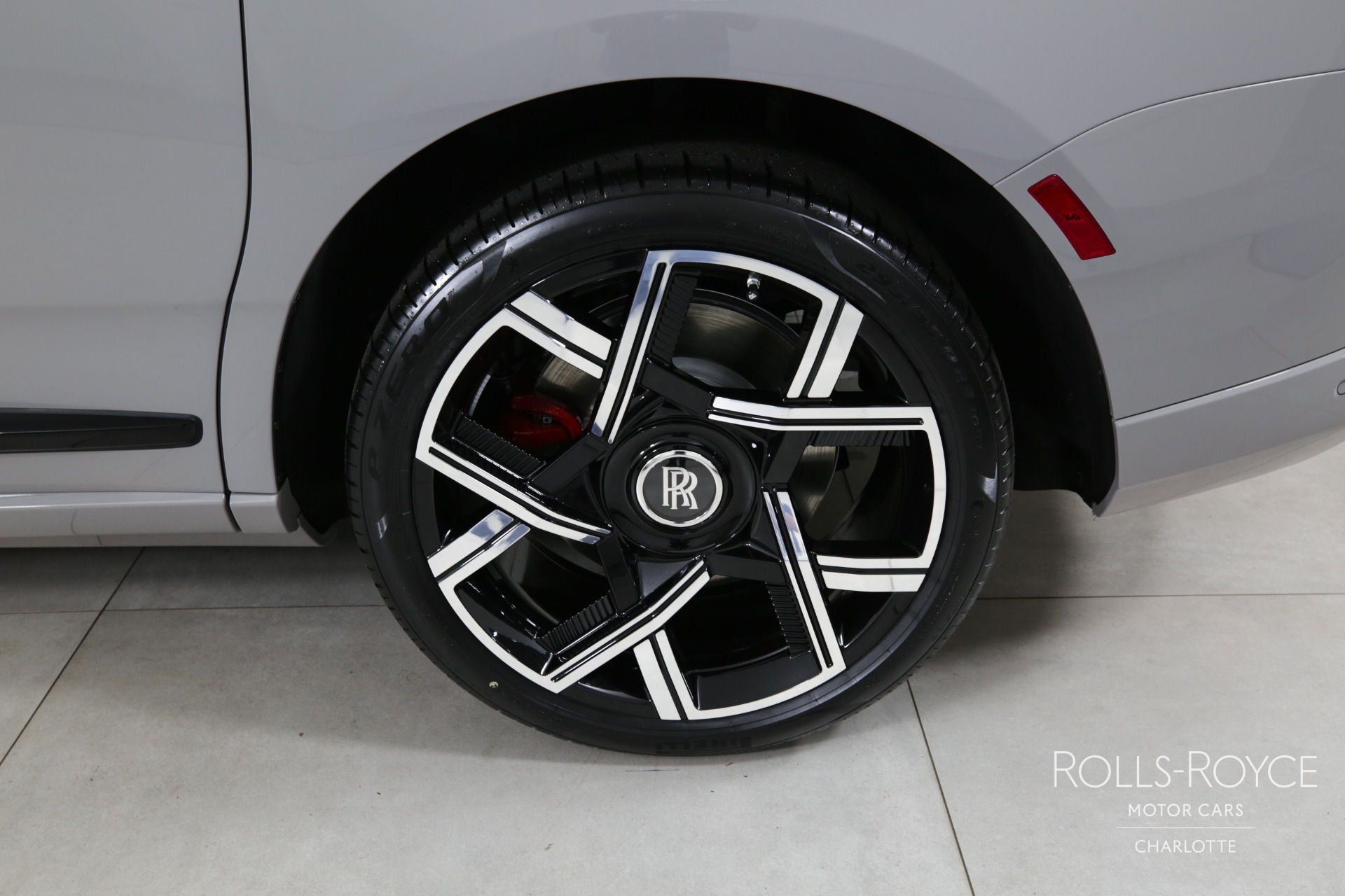 New 2025 Rolls-Royce Black Badge Cullinan | Charlotte, NC