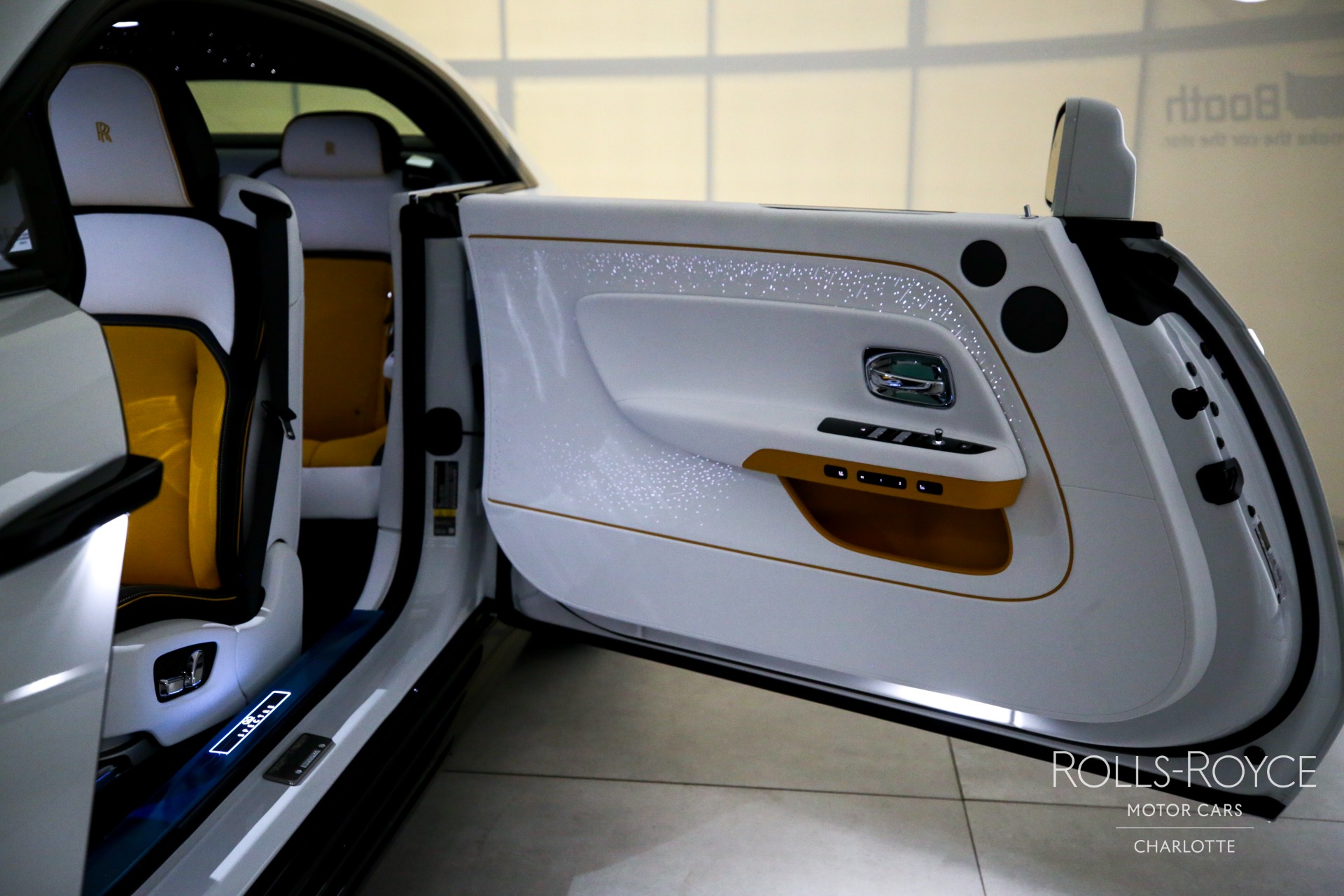 New 2025 Rolls-Royce Black Badge Spectre | Charlotte, NC