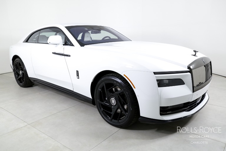 New-2025-Rolls-Royce-Black-Badge-Spectre