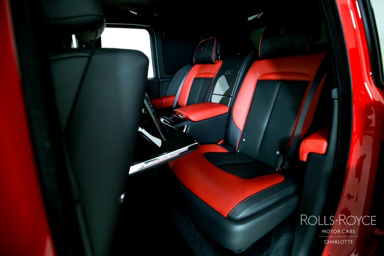 Used-2021-Rolls-Royce-Black-Badge-Cullinan
