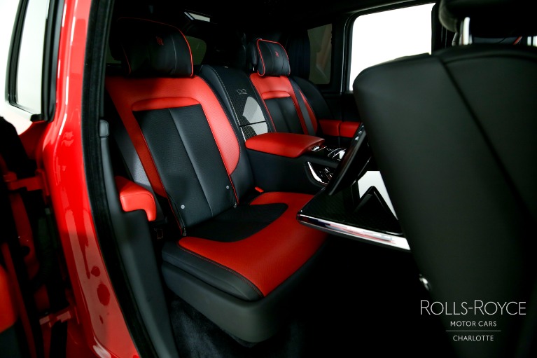 Used-2021-Rolls-Royce-Black-Badge-Cullinan