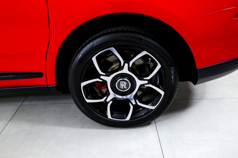 Used-2021-Rolls-Royce-Black-Badge-Cullinan