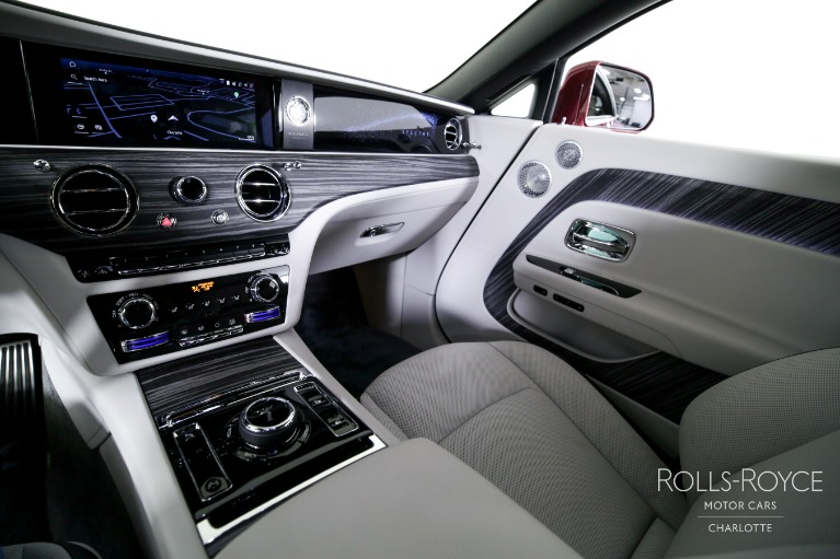 Used-2024-Rolls-Royce-Spectre