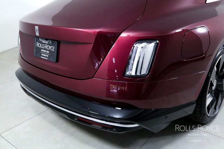 Used-2024-Rolls-Royce-Spectre