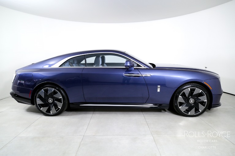 Used-2024-Rolls-Royce-Spectre