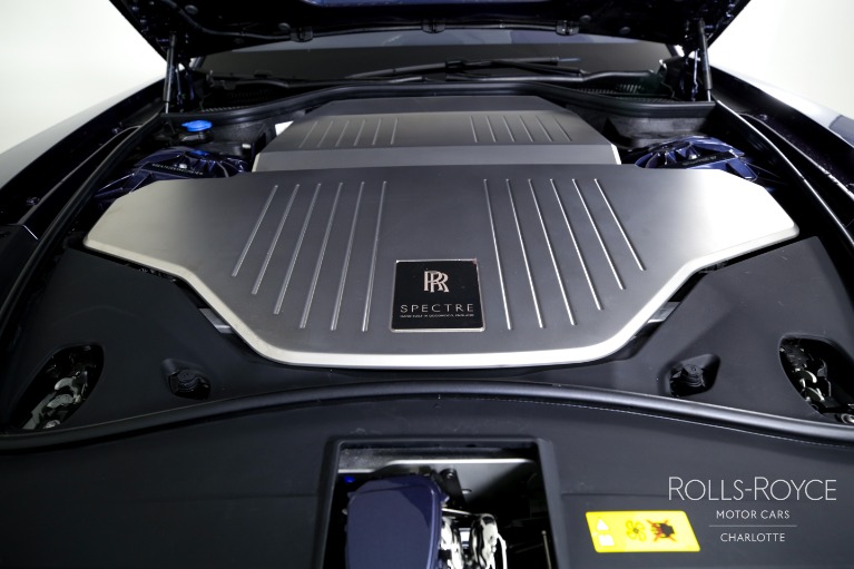 Used-2024-Rolls-Royce-Spectre