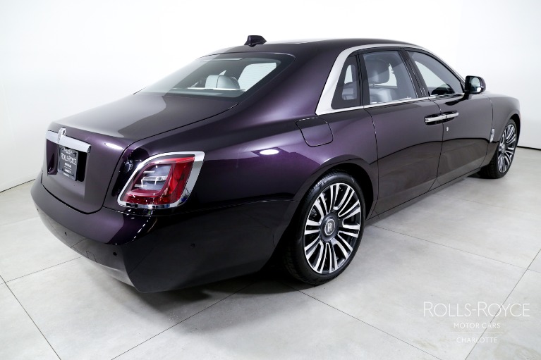 Used-2024-Rolls-Royce-Ghost