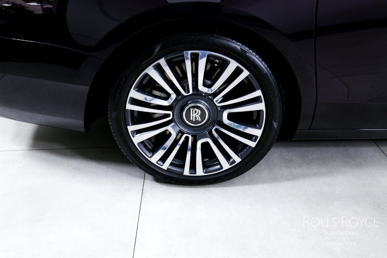 Used-2024-Rolls-Royce-Ghost