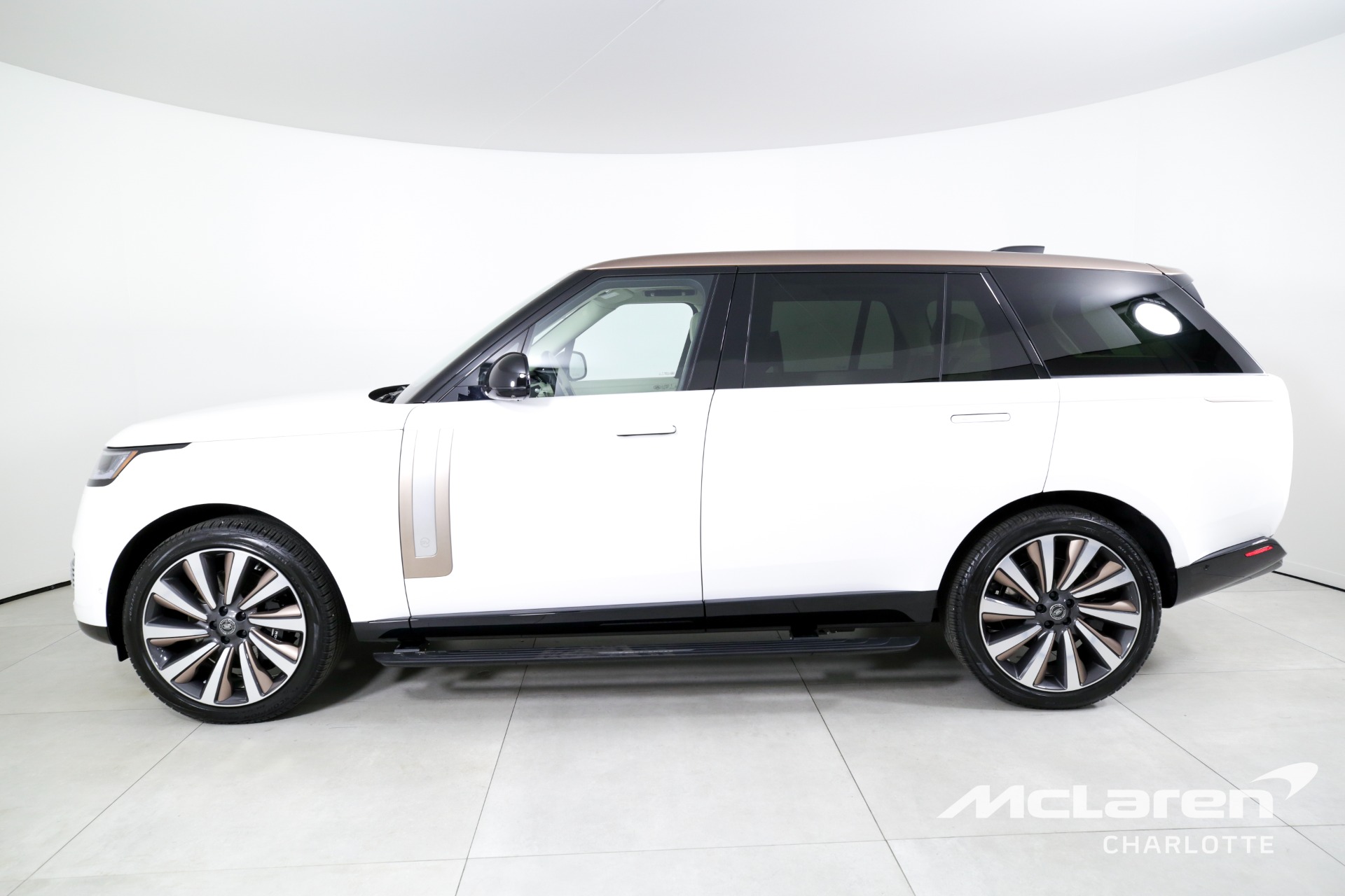 Used 2024 Land Rover Range Rover P615 SV LWB | Charlotte, NC
