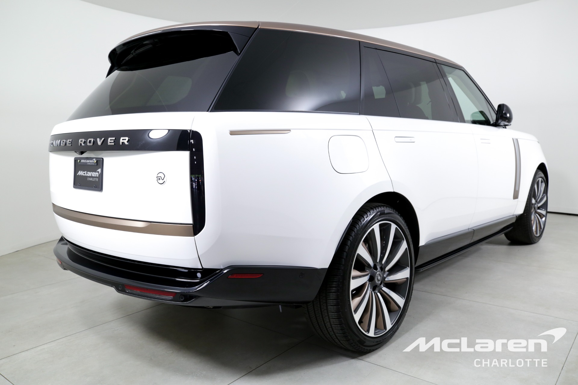 Used 2024 Land Rover Range Rover P615 SV LWB | Charlotte, NC
